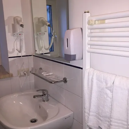 Casa Adele Frühstückspension 3*